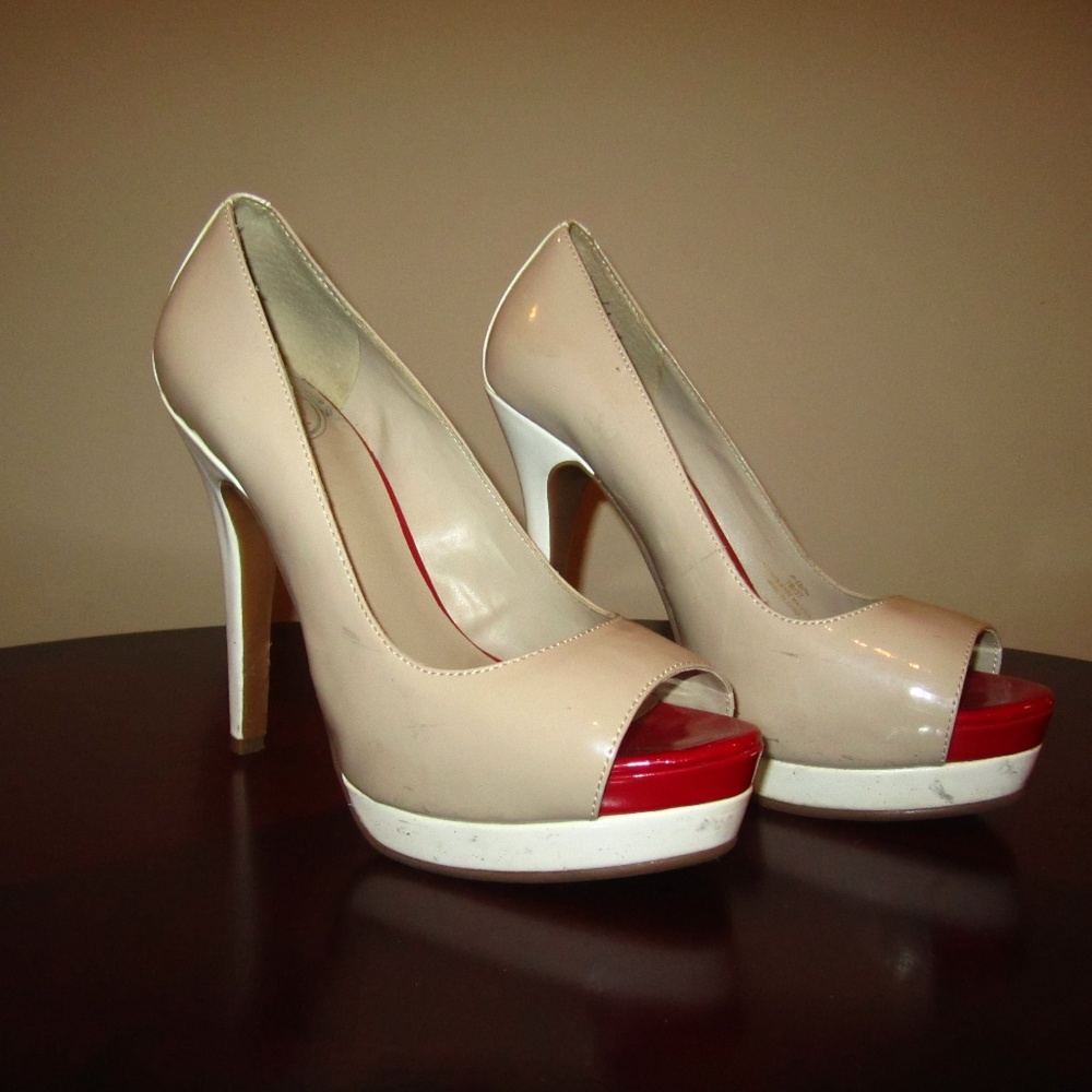 Color blocked Jessica Simpson heels